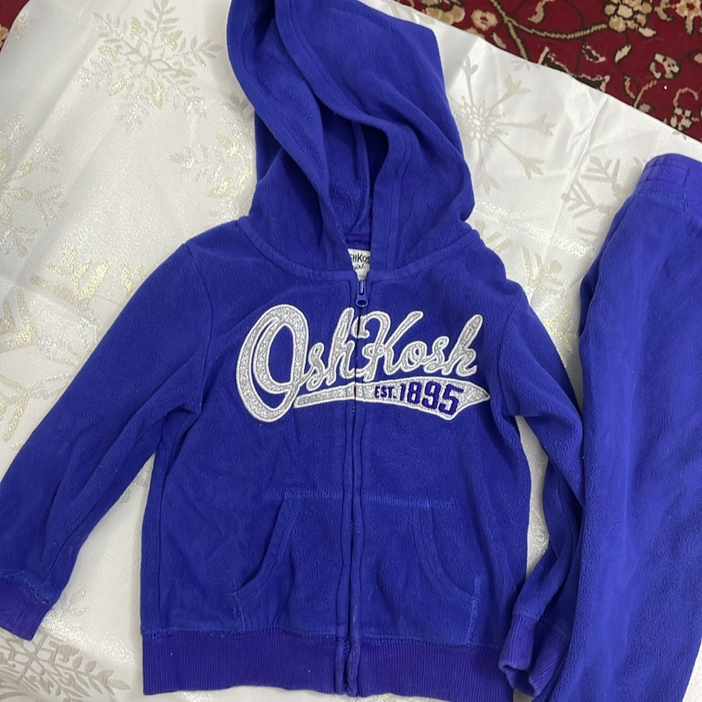 Oshkosh 2 piece fleece jumpsuit